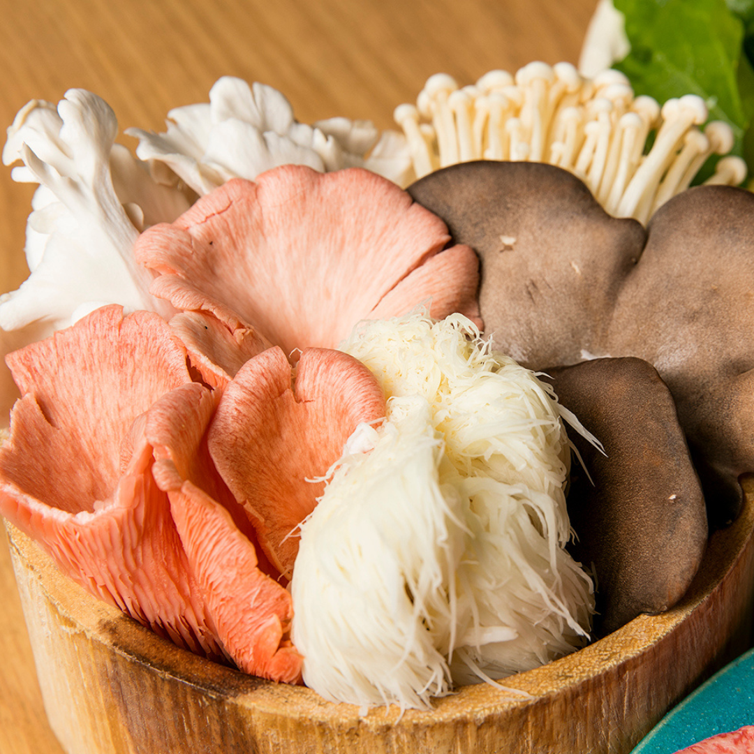 【季節限定】A5ランク松阪牛 “極上“のすき焼きセット(3～4人前)