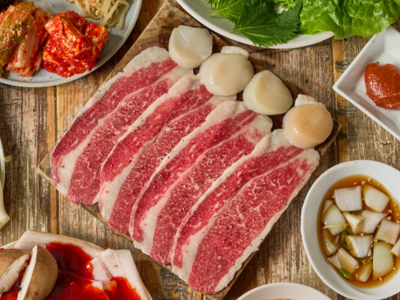 希少！厚切り国産皮付き豚バラ肉　オーギョプサルの本格韓国焼肉セット(合計540g)