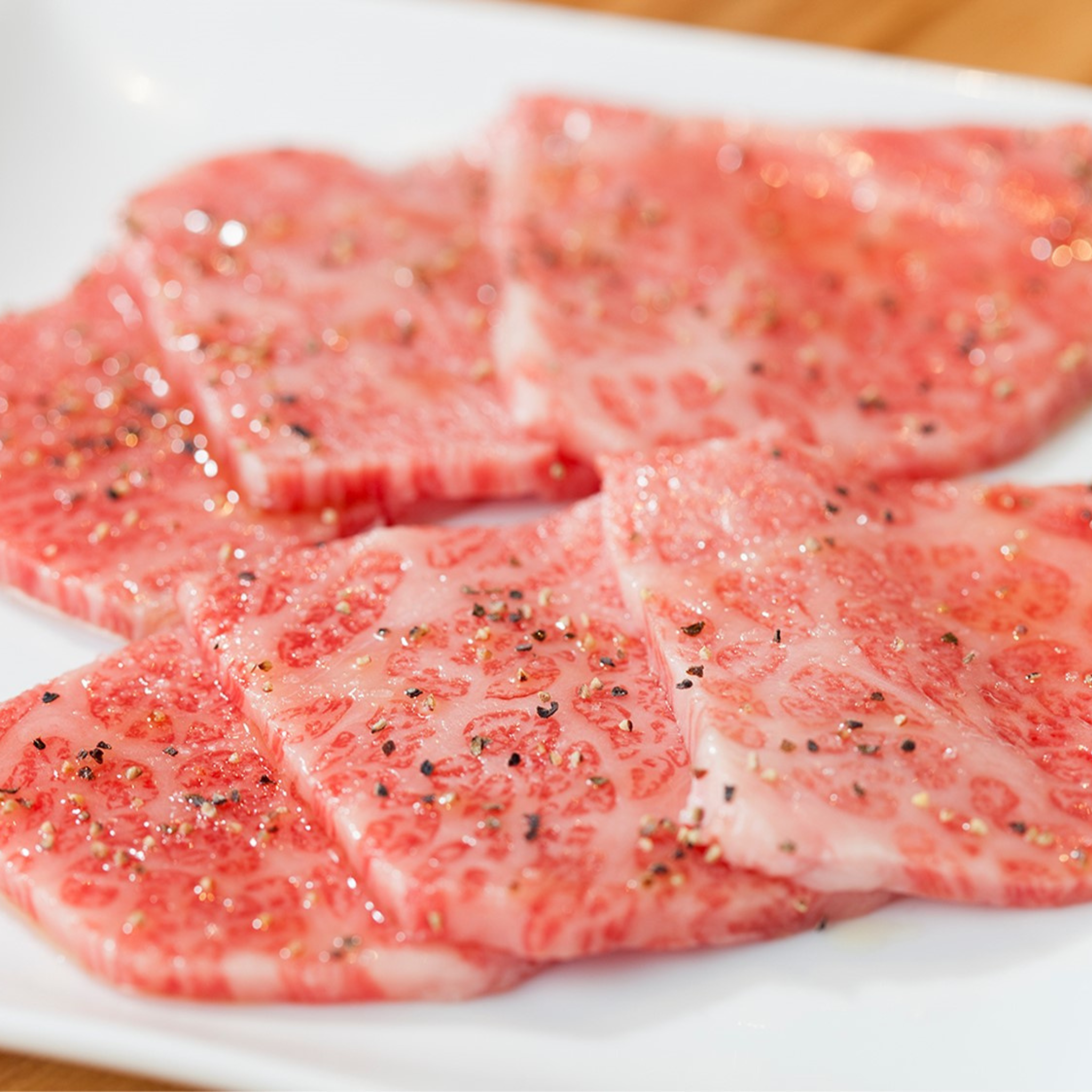 王道3種カルハラタンとホルモン2種のよくばり焼肉セット(610g)